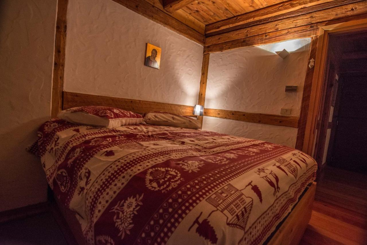 Tabie Dli Cuuntini Villa Dosoledo Exterior foto